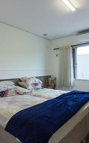 Casa à venda com 350m², 3 quartos e 2 vagasSuite 2