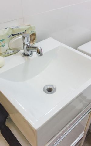 Casa à venda com 350m², 3 quartos e 2 vagasBanheiro Suite 1