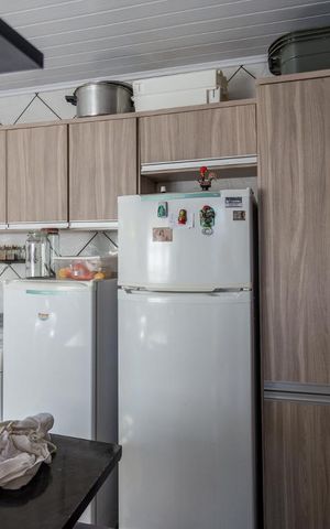 Casa à venda com 400m², 4 quartos e 4 vagas Casa à venda com 400m², 4 quartos e 4 vagasCozinha