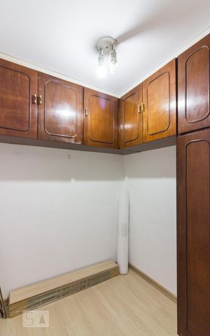 Apartamento à venda com 84m², 3 quartos e 1 vagaQuarto de Servico
