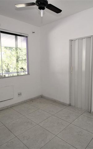 Casa de condomínio à venda com 240m², 2 quartos e 1 vagaQuarto 1