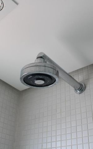 Apartamento para alugar com 70m², 1 quarto e 1 vagaBanheiro da suíte - Chuveiro