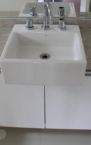 Apartamento para alugar com 70m², 1 quarto e 1 vagaBanheiro da suíte - Pia