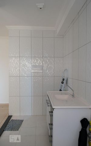 Apartamento à venda com 43m², 2 quartos e sem vaga Apartamento à venda com 43m², 2 quartos e sem vagaCOZINHA