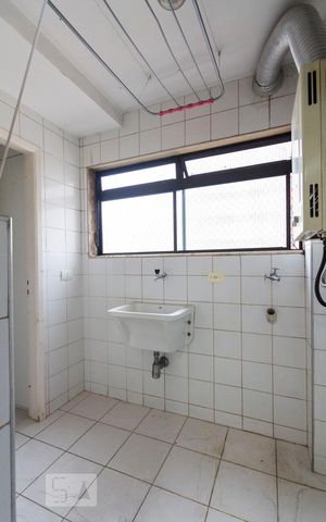 Apartamento à venda com 75m², 3 quartos e 1 vagaÁrea de Serviço