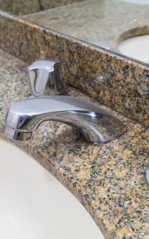 Apartamento à venda com 75m², 3 quartos e 1 vagaBanheiro Social