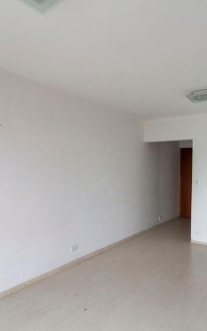 Apartamento à venda com 75m², 3 quartos e 1 vagaSala