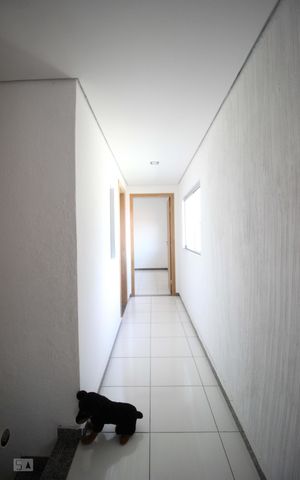 Casa à venda com 345m², 3 quartos e sem vaga Casa à venda com 345m², 3 quartos e sem vagaCorredor