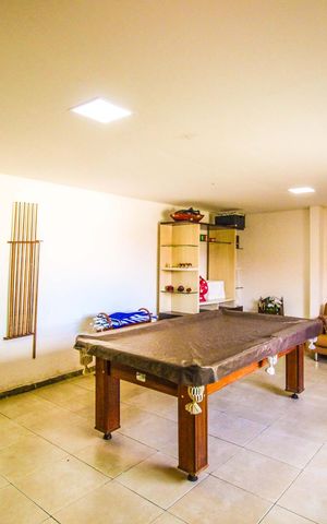 Casa à venda com 345m², 3 quartos e sem vaga Casa à venda com 345m², 3 quartos e sem vagaSala