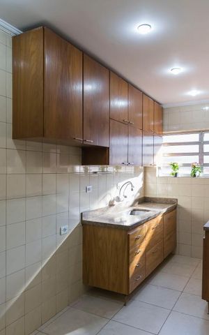 Casa à venda com 250m², 3 quartos e 2 vagasCozinha (Armários)
