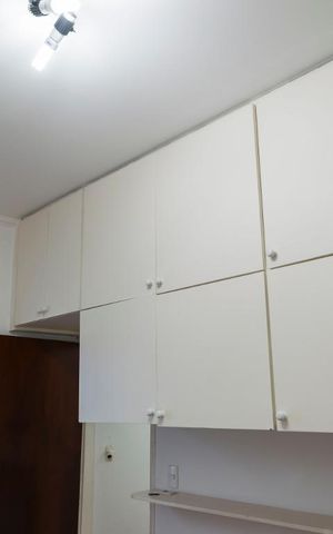 Casa à venda com 250m², 3 quartos e 2 vagasQuarto 2 - Suíte (Armários)