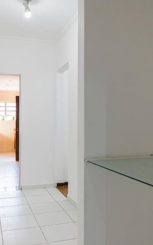 Casa à venda com 250m², 3 quartos e 2 vagasCorredor