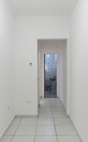 Casa à venda com 250m², 3 quartos e 2 vagasCorredor
