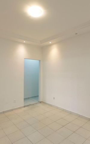 Casa à venda com 250m², 3 quartos e 2 vagasSala