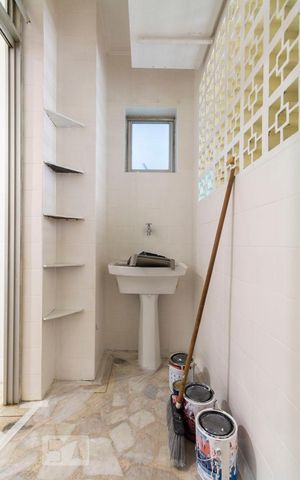 Apartamento à venda com 60m², 2 quartos e 1 vagaÁrea de Serviço