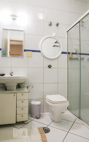 Apartamento à venda com 83m², 2 quartos e sem vagaBanheiro