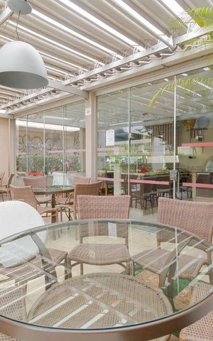 Apartamento à venda com 70m², 3 quartos e 1 vaga Apartamento à venda com 70m², 3 quartos e 1 vagaÁrea comum - Churrasqueira e Forno de Pizza