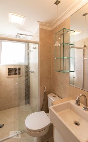 Apartamento à venda com 128m², 2 quartos e 2 vagas Apartamento à venda com 128m², 2 quartos e 2 vagasBanheiro Suíte 2