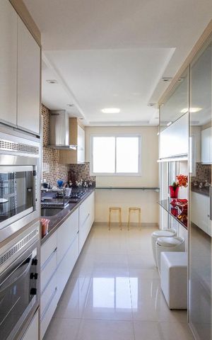 Apartamento à venda com 128m², 2 quartos e 2 vagas Apartamento à venda com 128m², 2 quartos e 2 vagasCozinha