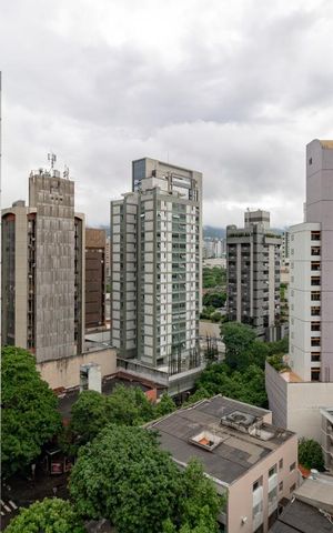 Apartamento para alugar com 62m², 2 quartos e 2 vagasVista Sala