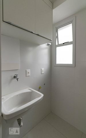 Apartamento para alugar com 62m², 2 quartos e 2 vagasÁrea de Serviço