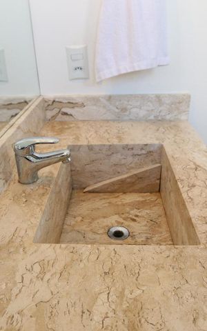 Apartamento para alugar com 120m², 3 quartos e 2 vagassuite
