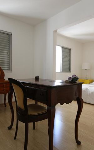 Apartamento para alugar com 120m², 3 quartos e 2 vagassuite