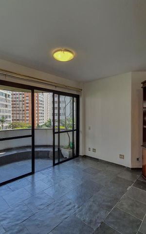 Apartamento para alugar com 142m², 3 quartos e 2 vagasSala