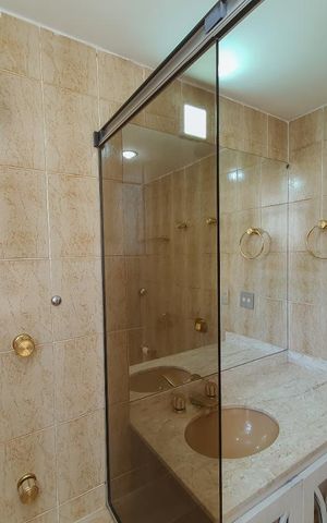 Apartamento para alugar com 142m², 3 quartos e 2 vagasBanheiro da Suíte 1