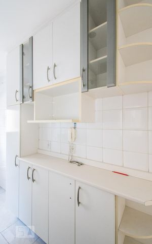 Apartamento à venda com 49m², 2 quartos e 1 vagaCozinha