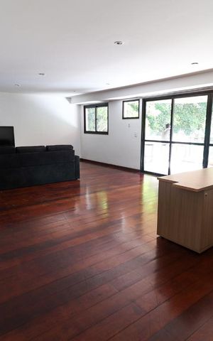 Apartamento para alugar com 170m², 3 quartos e 2 vagas Apartamento para alugar com 170m², 3 quartos e 2 vagasSala
