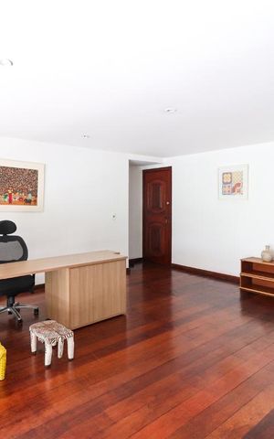 Apartamento para alugar com 170m², 3 quartos e 2 vagas Apartamento para alugar com 170m², 3 quartos e 2 vagasSala