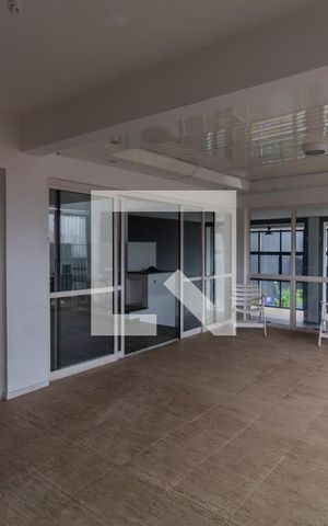 Casa à venda com 560m², 5 quartos e 4 vagas Casa à venda com 560m², 5 quartos e 4 vagasSala 2