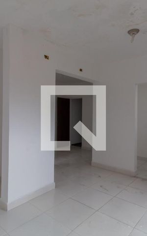 Casa à venda com 560m², 5 quartos e 4 vagas Casa à venda com 560m², 5 quartos e 4 vagasQuarto 5