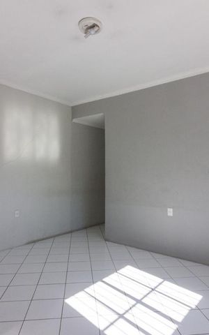 Casa para alugar com 200m², 2 quartos e 2 vagasSala