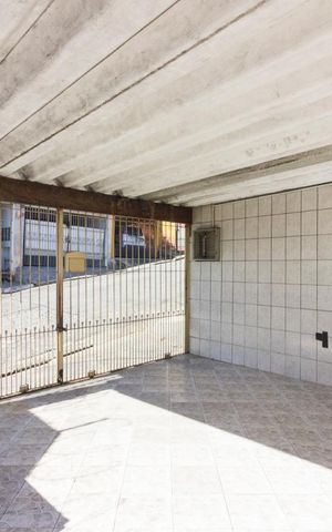 Casa para alugar com 200m², 2 quartos e 2 vagasGaragem