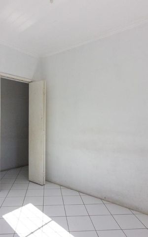 Casa para alugar com 200m², 2 quartos e 2 vagasQuarto 1