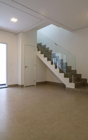 Casa de condomínio à venda com 103m², 2 quartos e 1 vaga Casa de condomínio à venda com 103m², 2 quartos e 1 vagaSala e cozinha