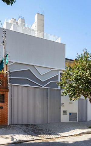 Casa de condomínio à venda com 103m², 2 quartos e 1 vaga Casa de condomínio à venda com 103m², 2 quartos e 1 vagaFachada