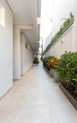 Casa de condomínio à venda com 103m², 2 quartos e 1 vaga Casa de condomínio à venda com 103m², 2 quartos e 1 vagaEntrada do condomínio