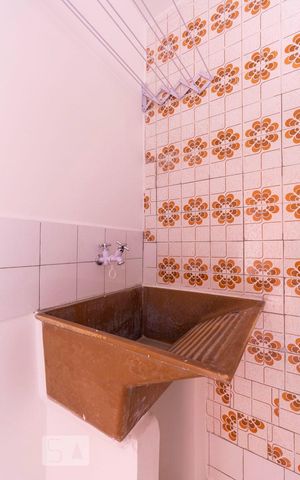 Casa de condomínio para alugar com 45m², 1 quarto e 1 vagaÁrea de Serviço