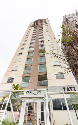Apartamento à venda com 56m², 2 quartos e 1 vagaFachada