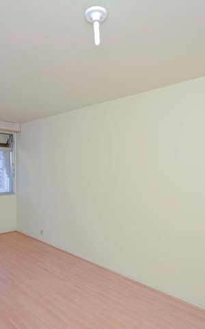 Apartamento à venda com 86m², 3 quartos e 1 vagaSala