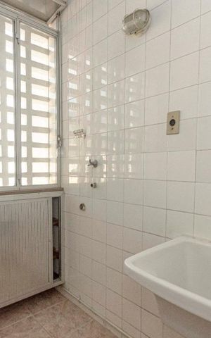 Apartamento à venda com 86m², 3 quartos e 1 vagaÁrea de Serviço