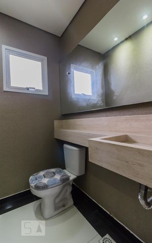 Casa à venda com 400m², 4 quartos e 5 vagas Casa à venda com 400m², 4 quartos e 5 vagasLavabo