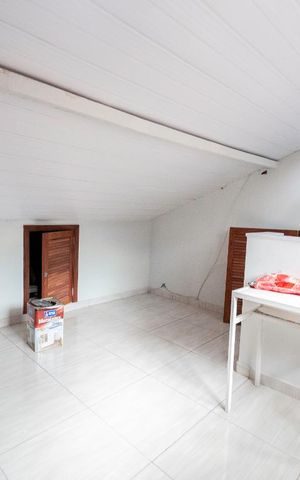 Casa de condomínio à venda com 85m², 2 quartos e 1 vagaSótão