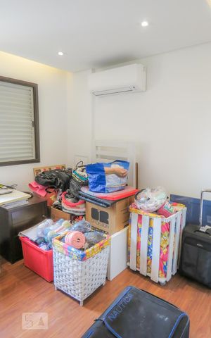 Apartamento para alugar com 130m², 3 quartos e 2 vagas Apartamento para alugar com 130m², 3 quartos e 2 vagasQuarto 3