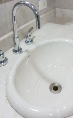 Apartamento à venda com 150m², 2 quartos e 3 vagasBanheiro