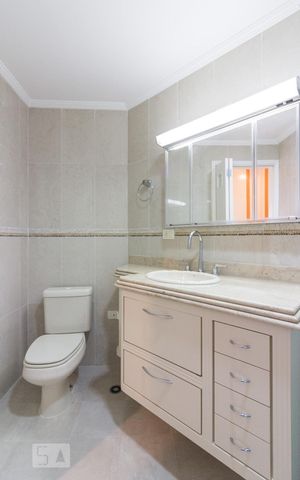 Apartamento à venda com 150m², 2 quartos e 3 vagasBanheiro Suite