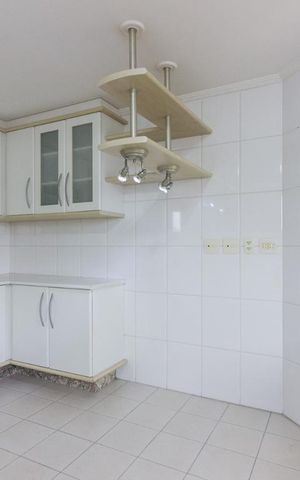 Apartamento à venda com 150m², 2 quartos e 3 vagasCozinha